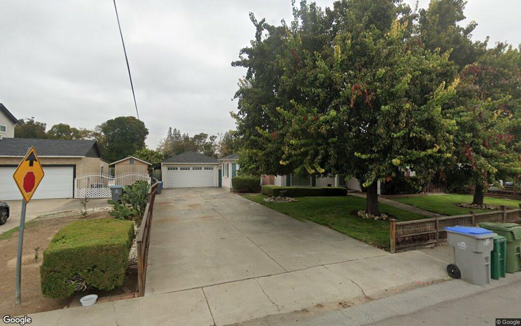 2501 Maywood Avenue – Google Street View