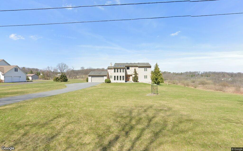 $585K, single-family home at 3315 Frontier Road 