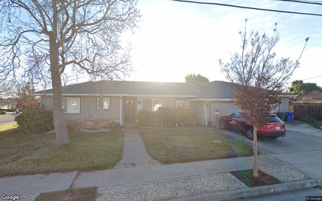 38737 Glenview Drive – Google Street View