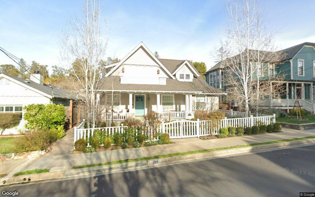 233 Johnson Avenue - Google Street View