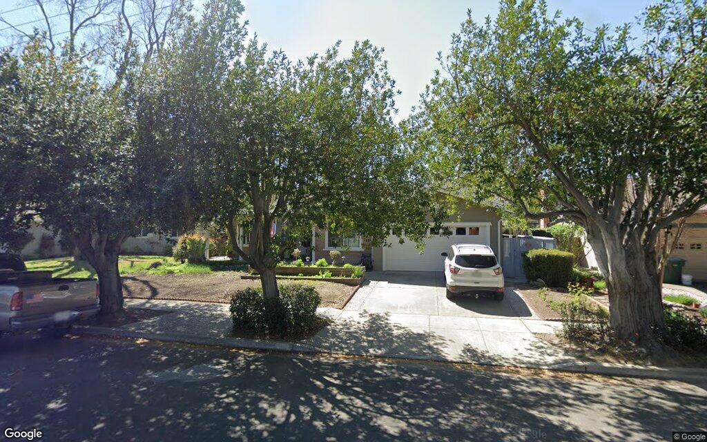 4786 Golden Road - Google Street View