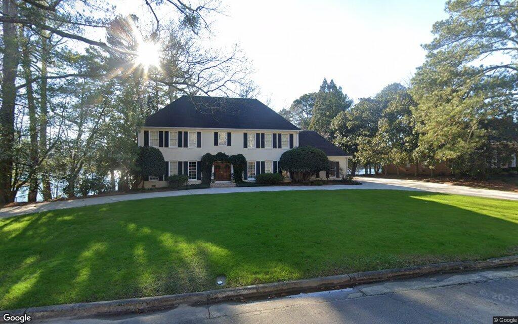 Rivermeade Drive