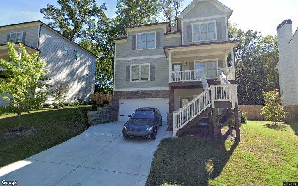 Oakdale Street