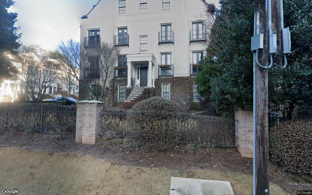Old Ivy Road