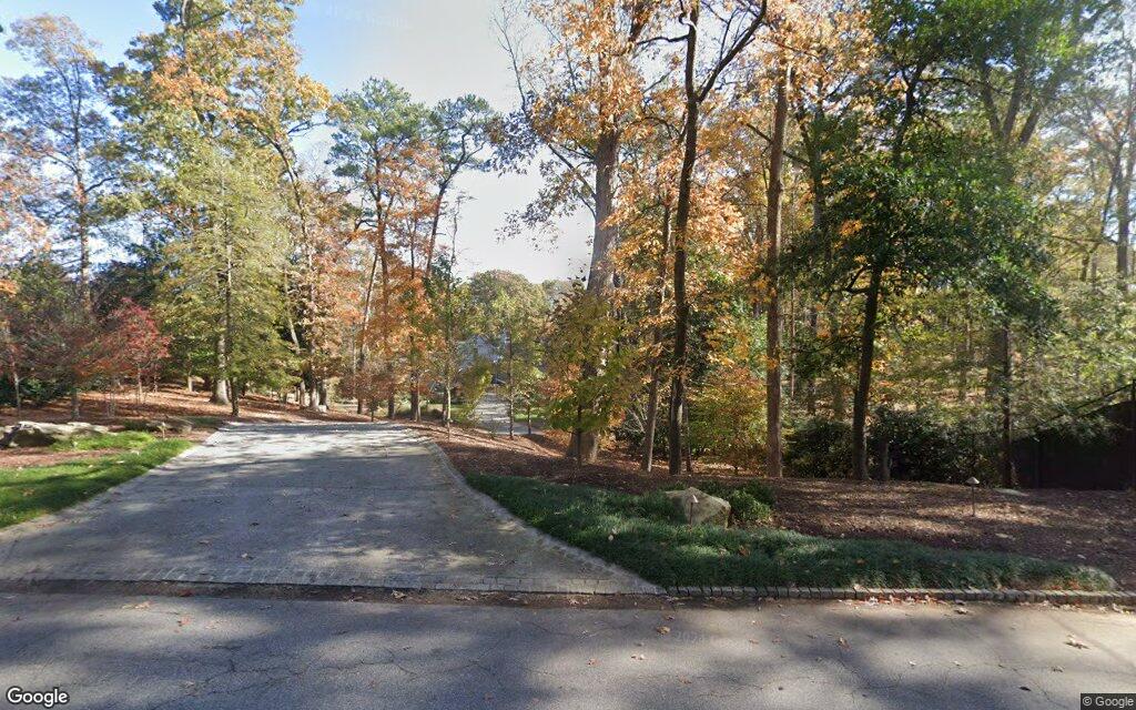 Tuxedo Road