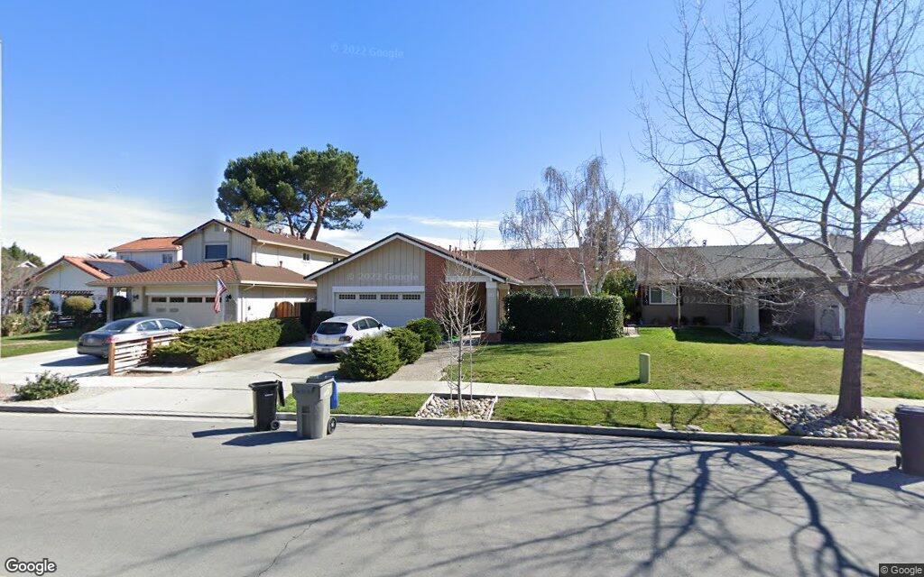 6186 Kahalan Avenue - Google Street View