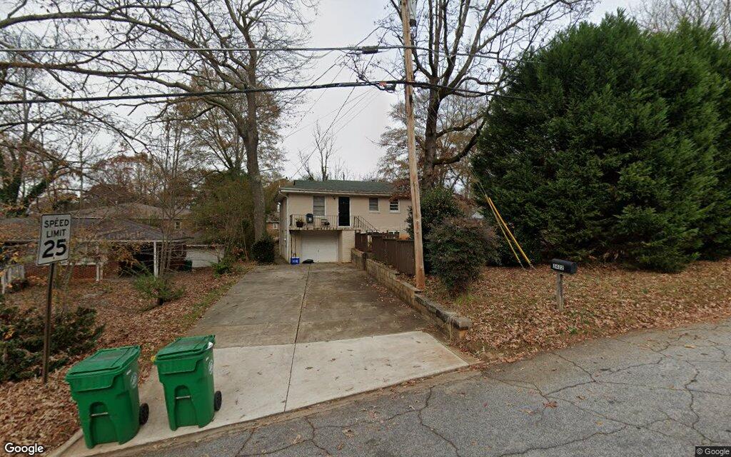 Maplehurst Drive