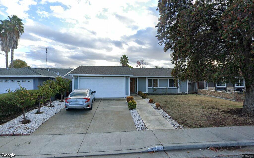 886 Summerbrook Lane - Google Street View