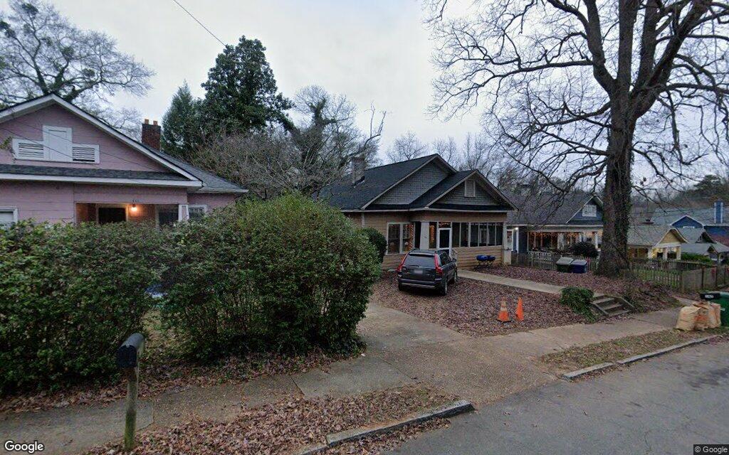 East Lake Terrace