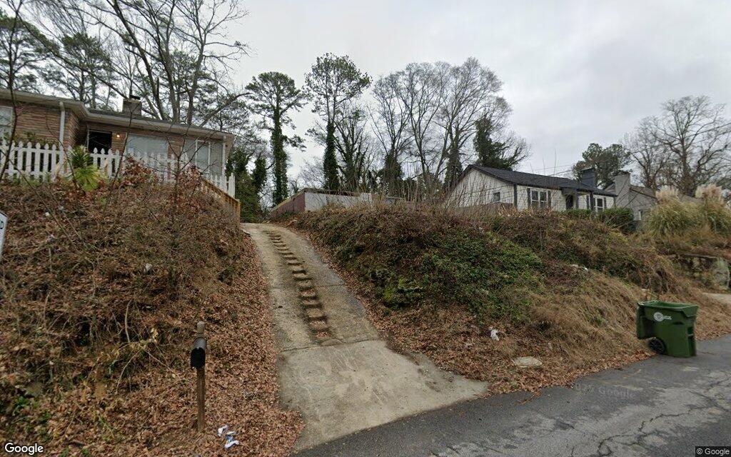 Westmont Road