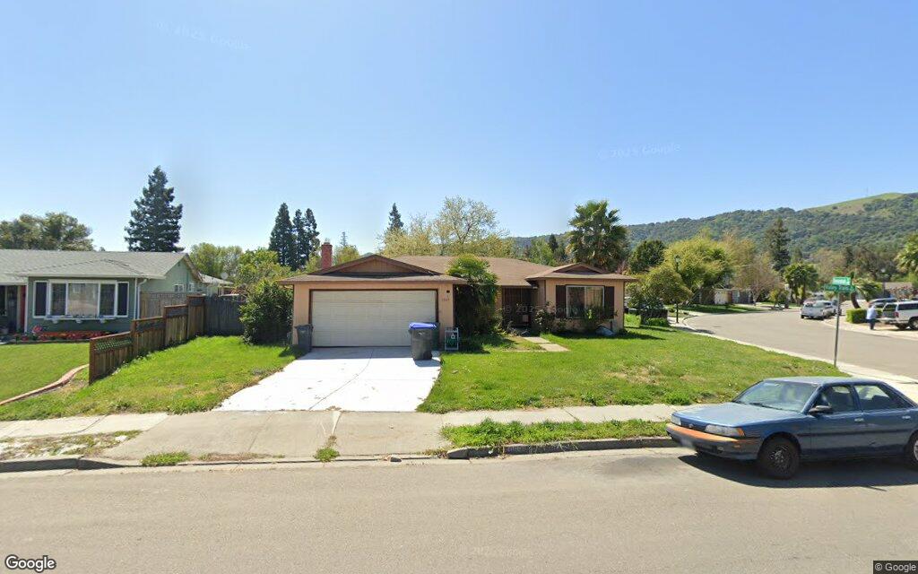7069 Valley Trales Drive - Google Street View