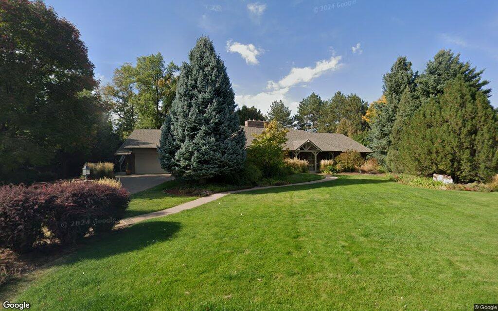 East Floyd Drive