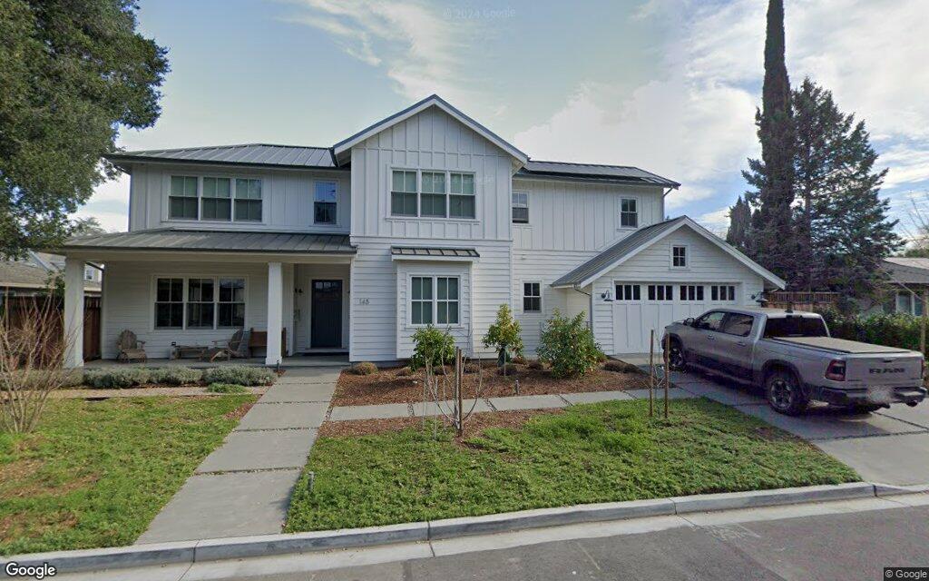 Pineview Lane