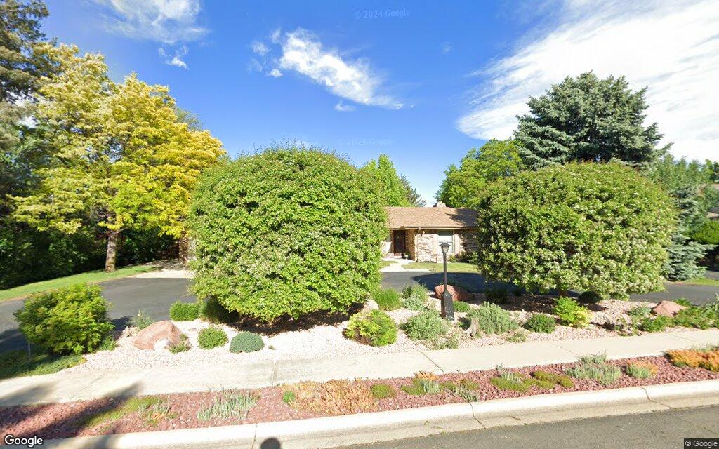 Lake Park Drive