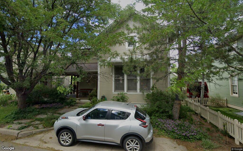 Thornbird Place
