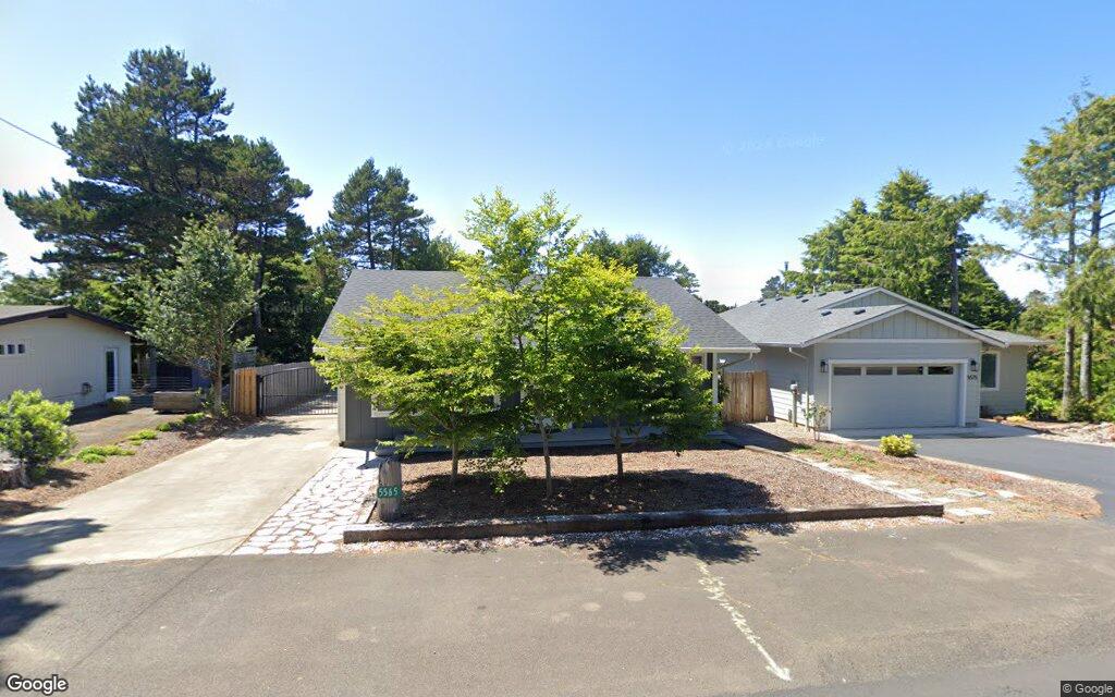 Palisades Drive