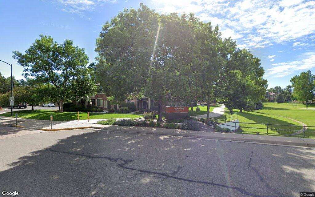 Strathmore Lane