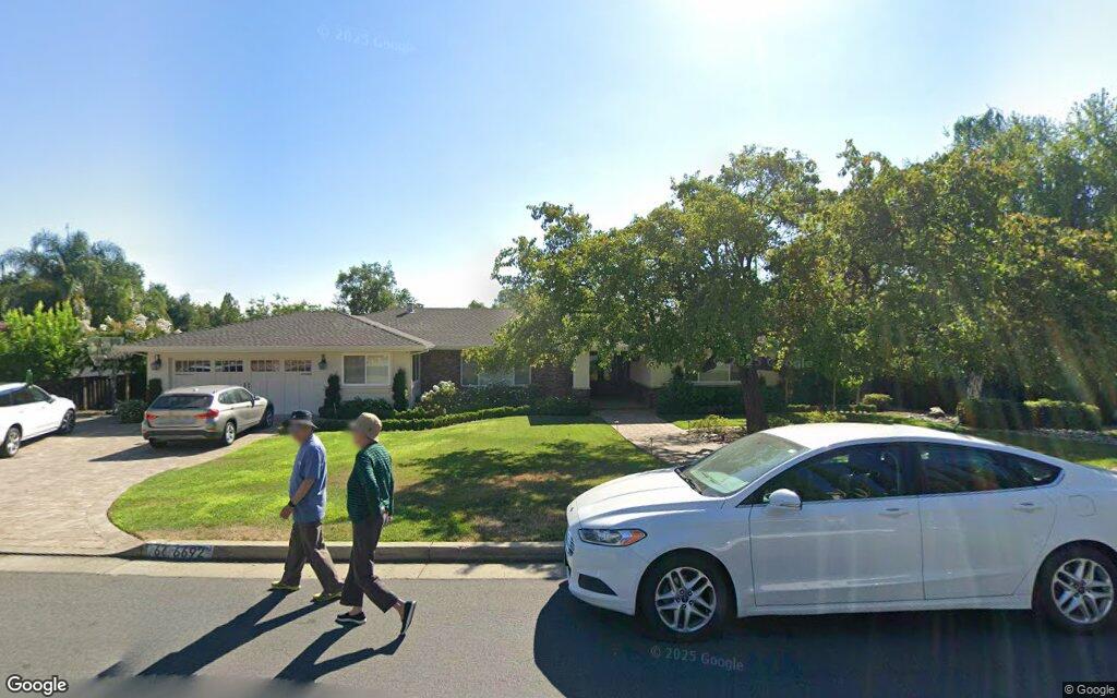 6692 Laland Park Drive - Google Street View