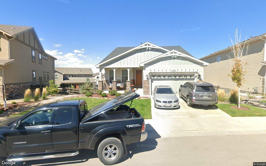 East 143rd Drive