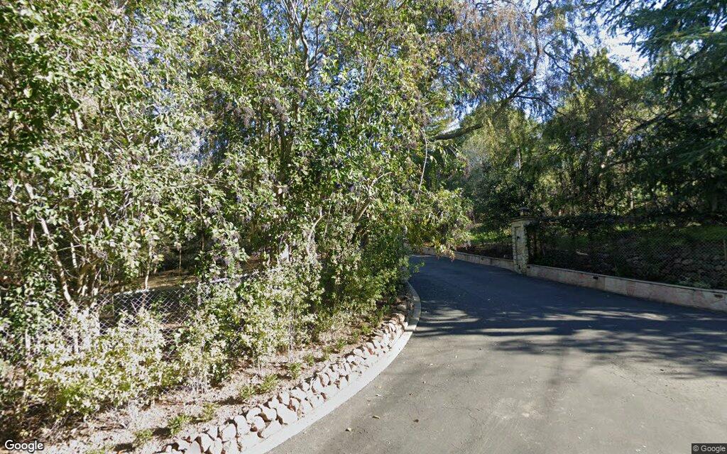 Stockbridge Avenue