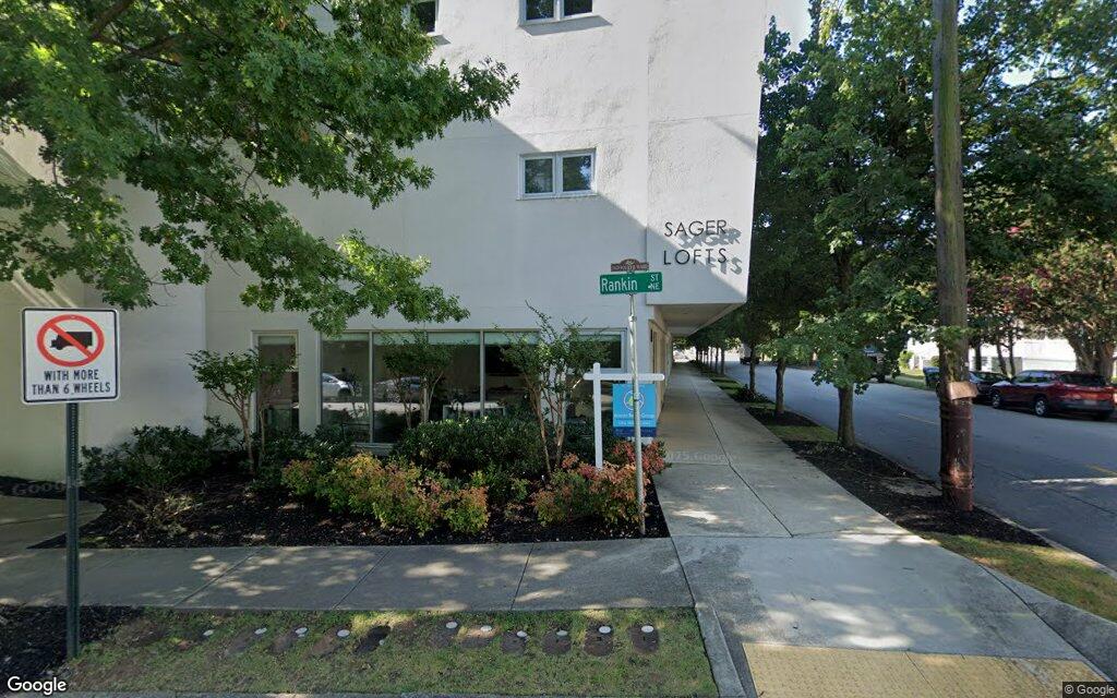 Glen Iris Drive