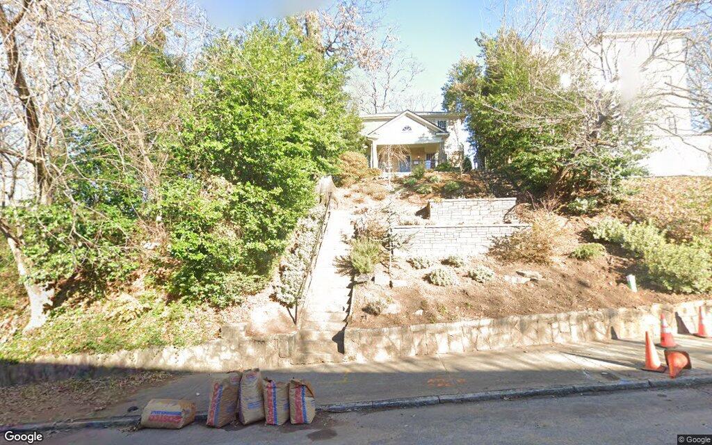 Clemont Drive