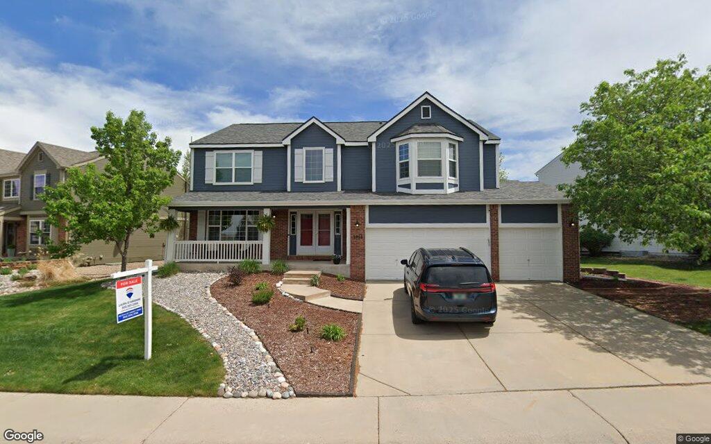 Candlewood Lane