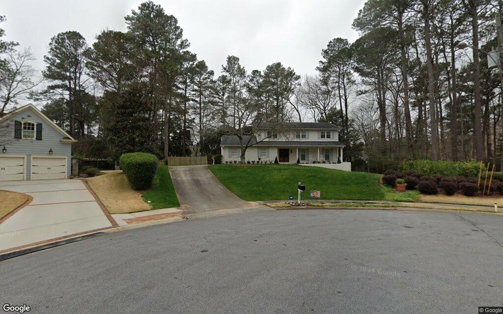 Stratfield Drive