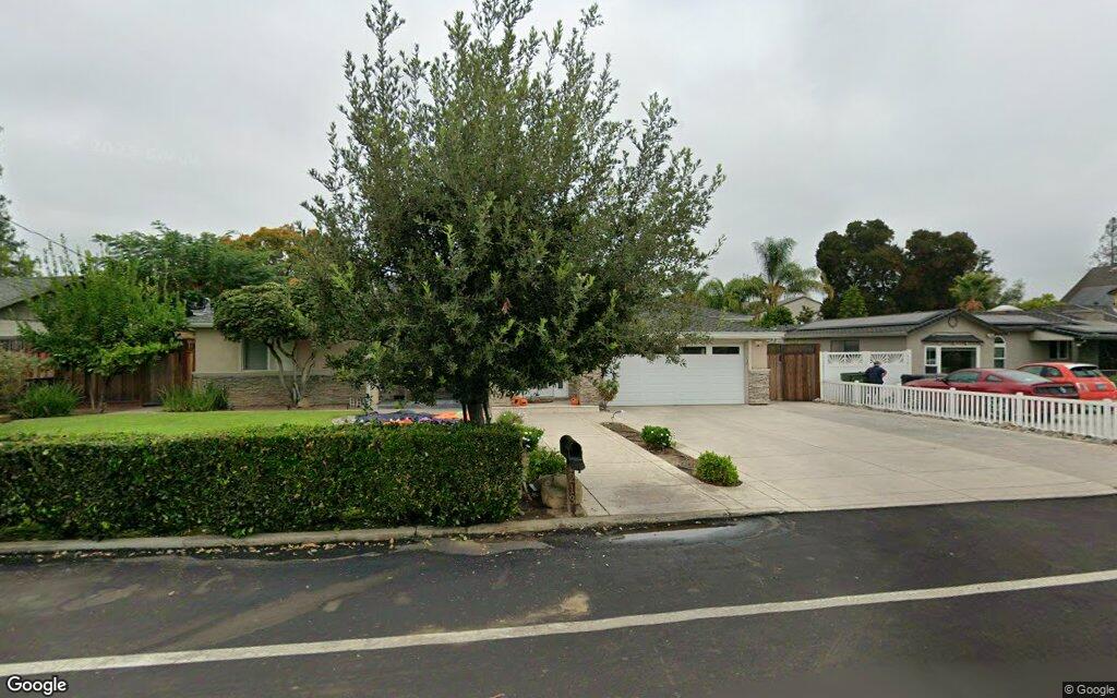 2213 Foxworthy Avenue - Google Street View