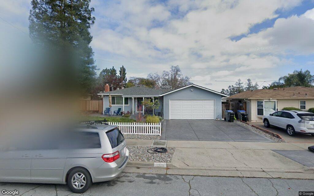 1925 Adelaide Way - Google Street View