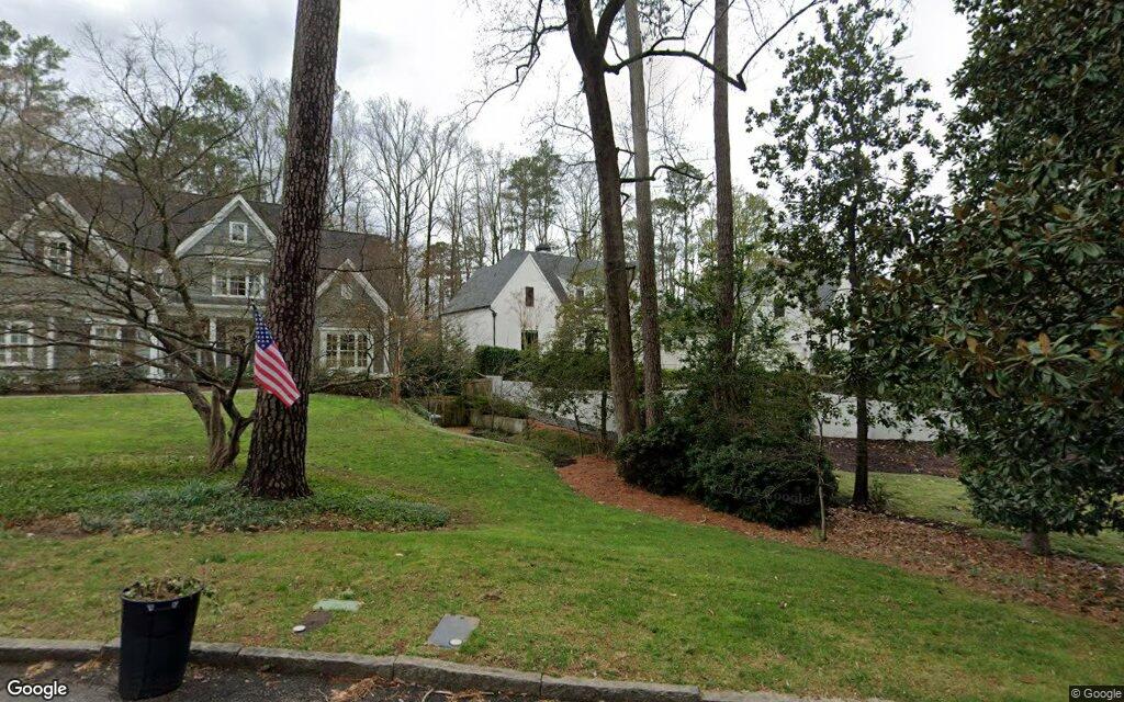 Tuxedo Terrace