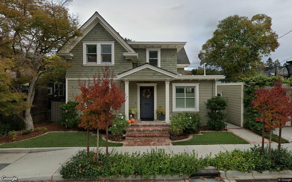 12 Bayview Avenue - Google Street View