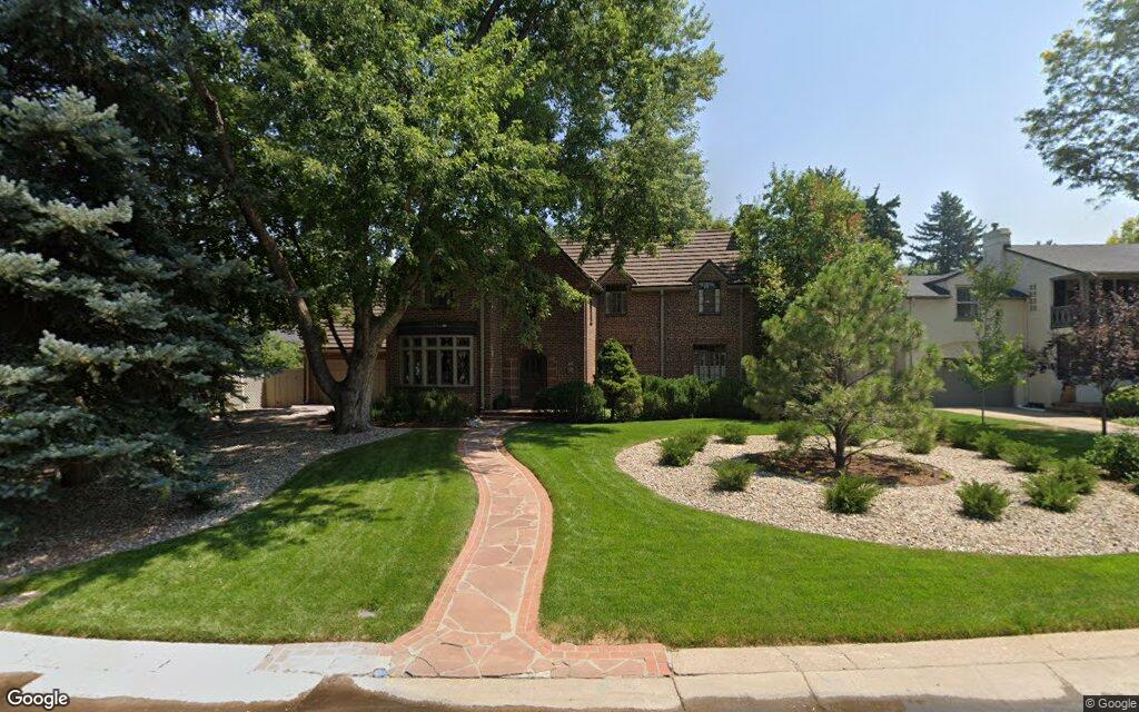 Crestmoor Drive