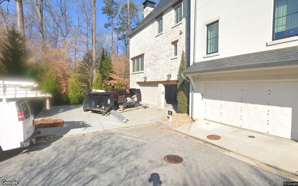 Dovecrest Drive