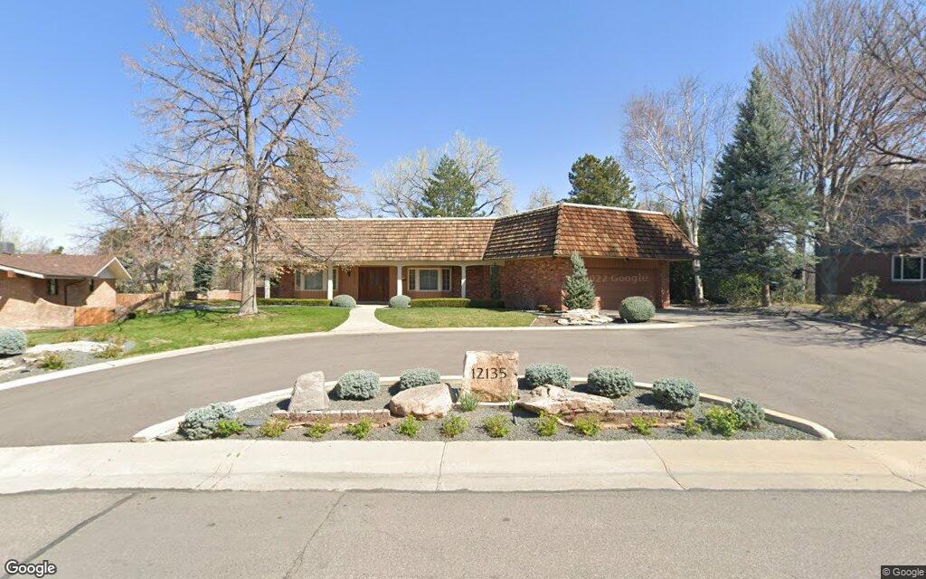 West Applewood Knolls Drive