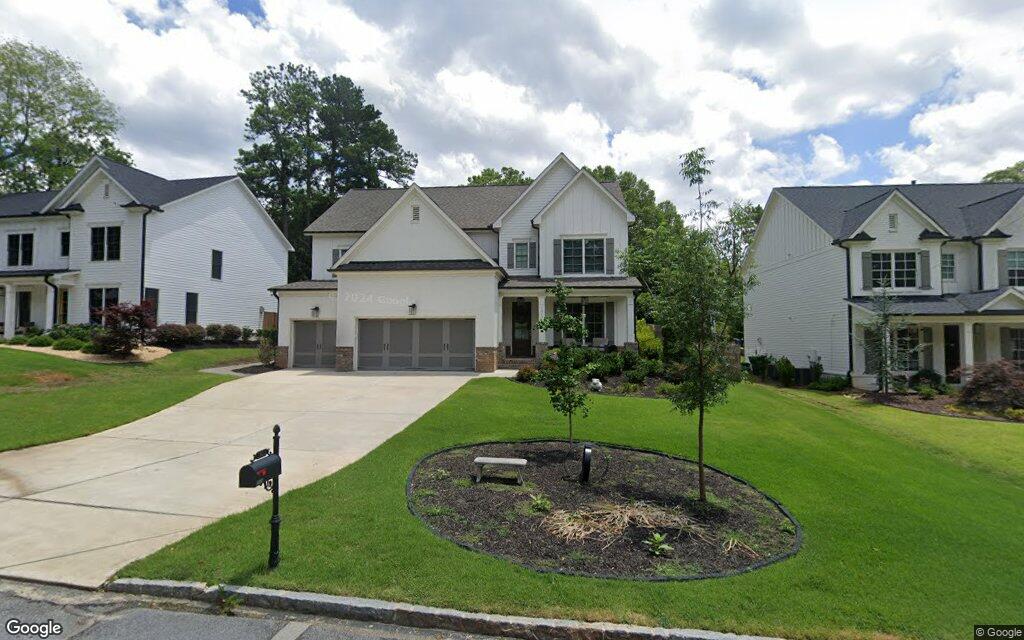 Canmont Drive