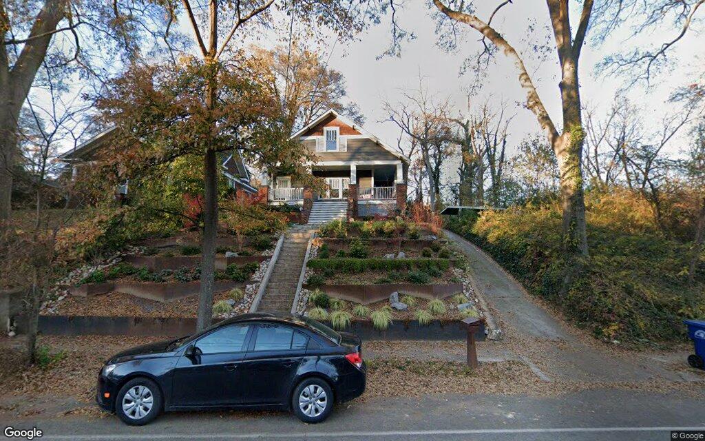 Hosea L Williams Drive