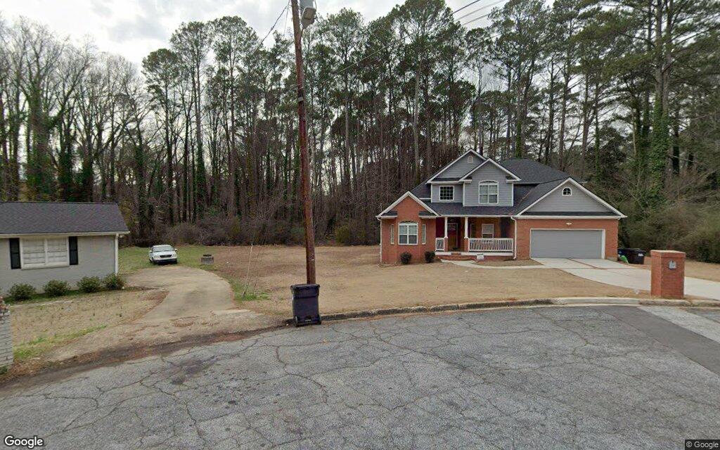 Glendale Court