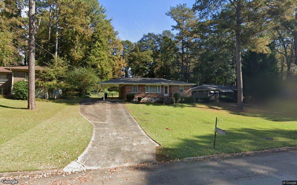 Pinehill Drive