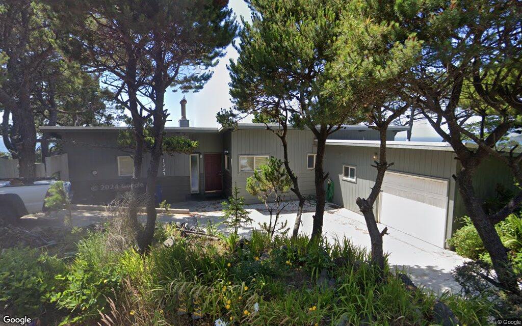 Northwest Oceanview Drive