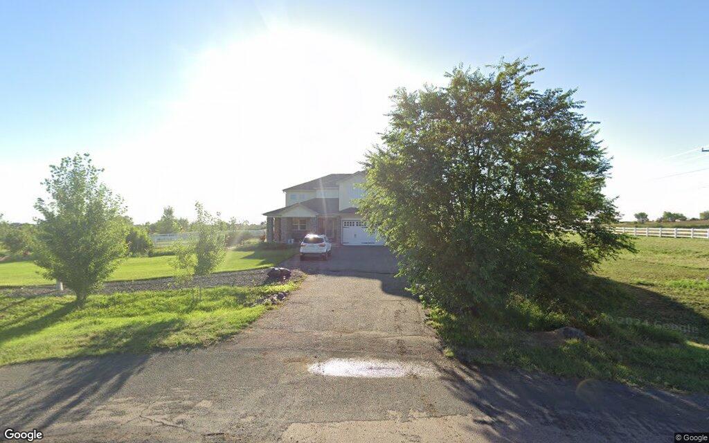 East 160th Place