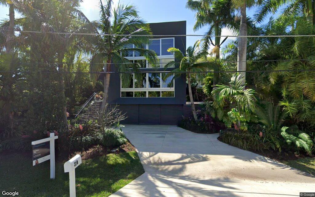 South Hibiscus Drive