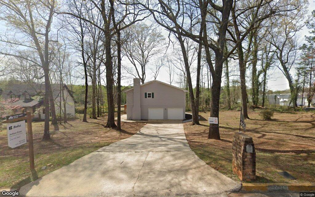 Glenda Drive