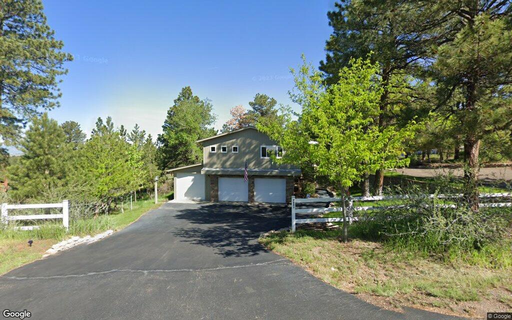Deertrail Drive
