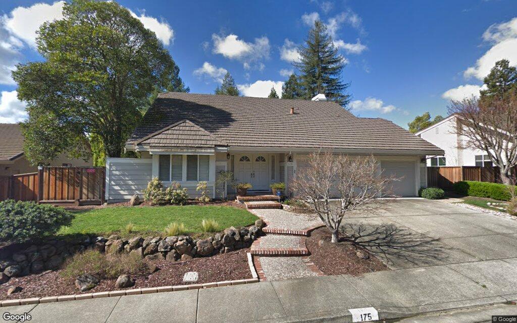 175 Woodview Terres Drive - Google Street View
