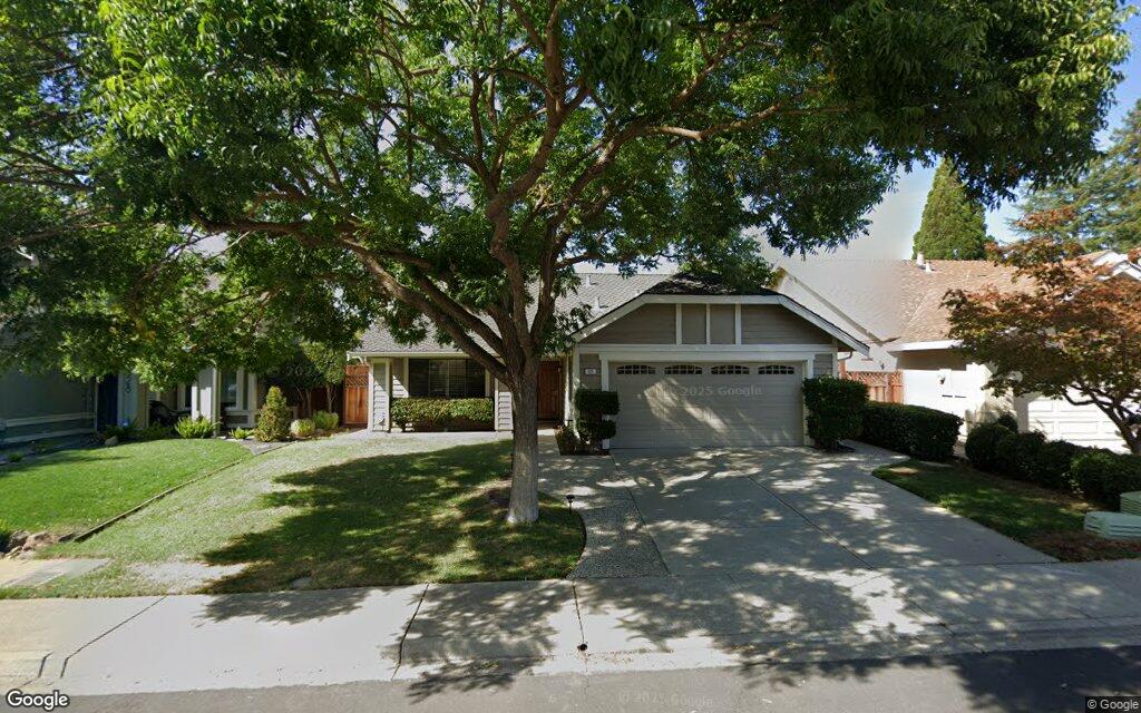 326 Fontaine Drive - Google Street View