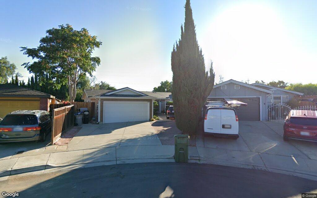 1090 Walnot Woods Court - Google Street View