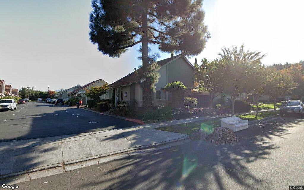5651 Sunflower Lane - Google Street View
