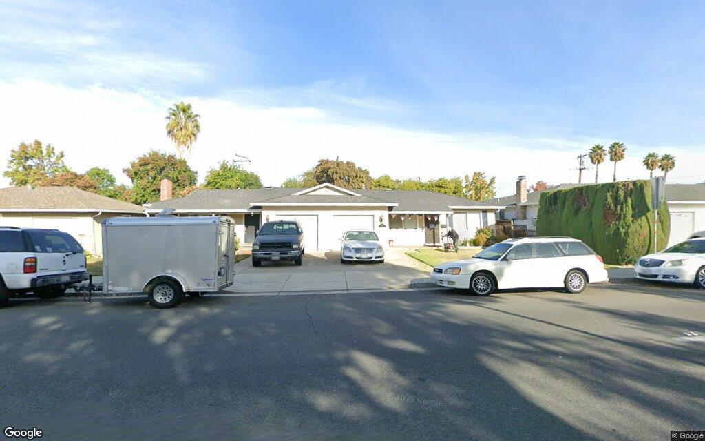 1149 Foxable Avenue - Google Street View