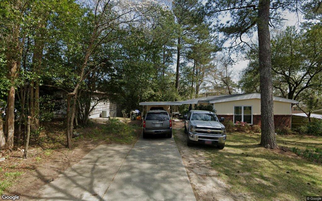 Laventure Drive
